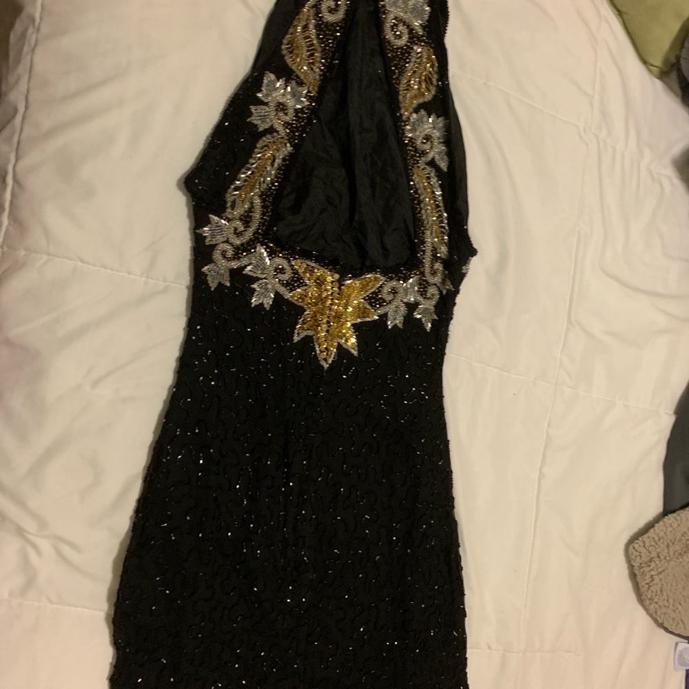 Dress - Picture 6 of 8